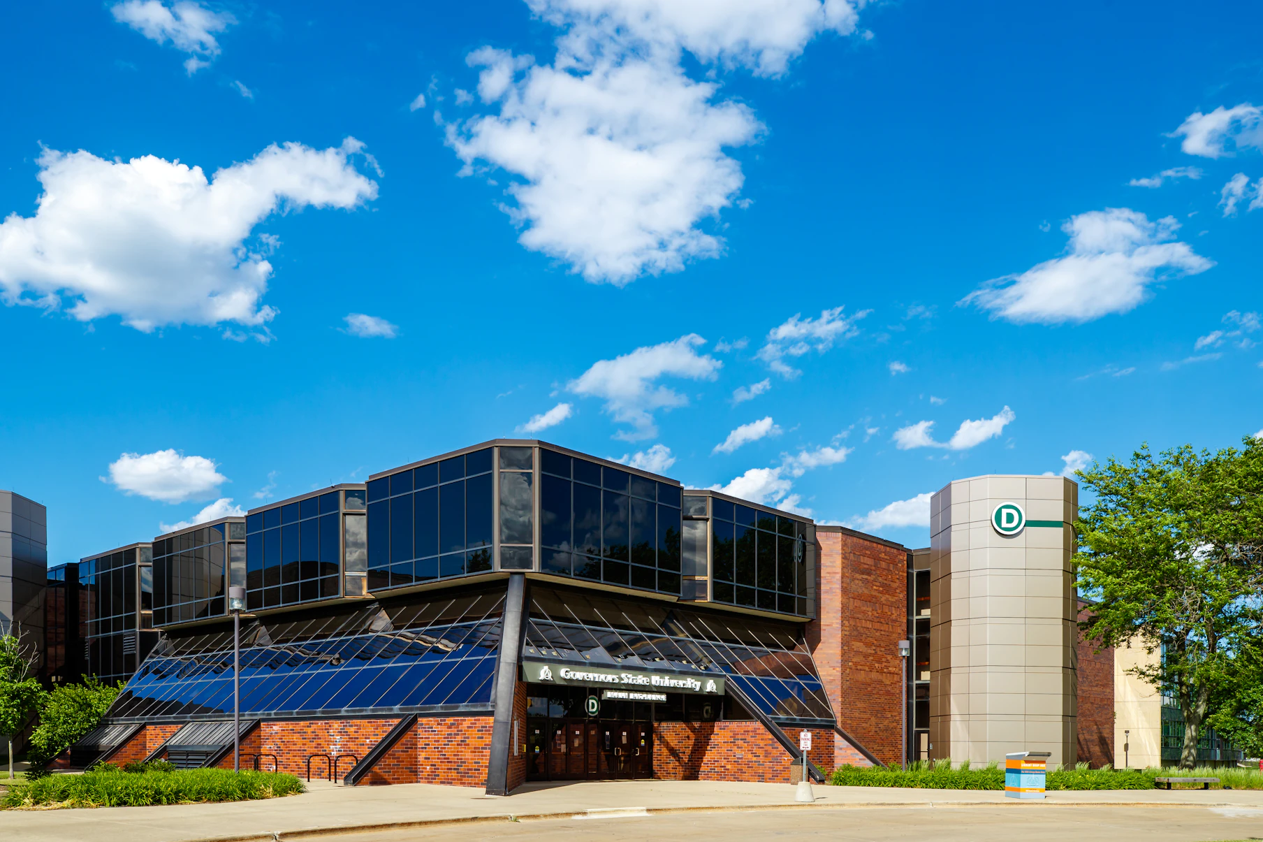 Governors State University - Requirements + Data | CollegeVine