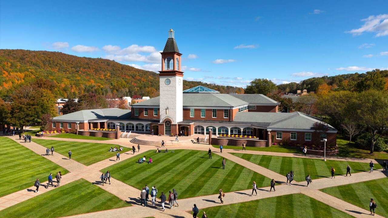 Quinnipiac University - Requirements + Data | CollegeVine quinnipiac-university-requirements-data-collegevine
