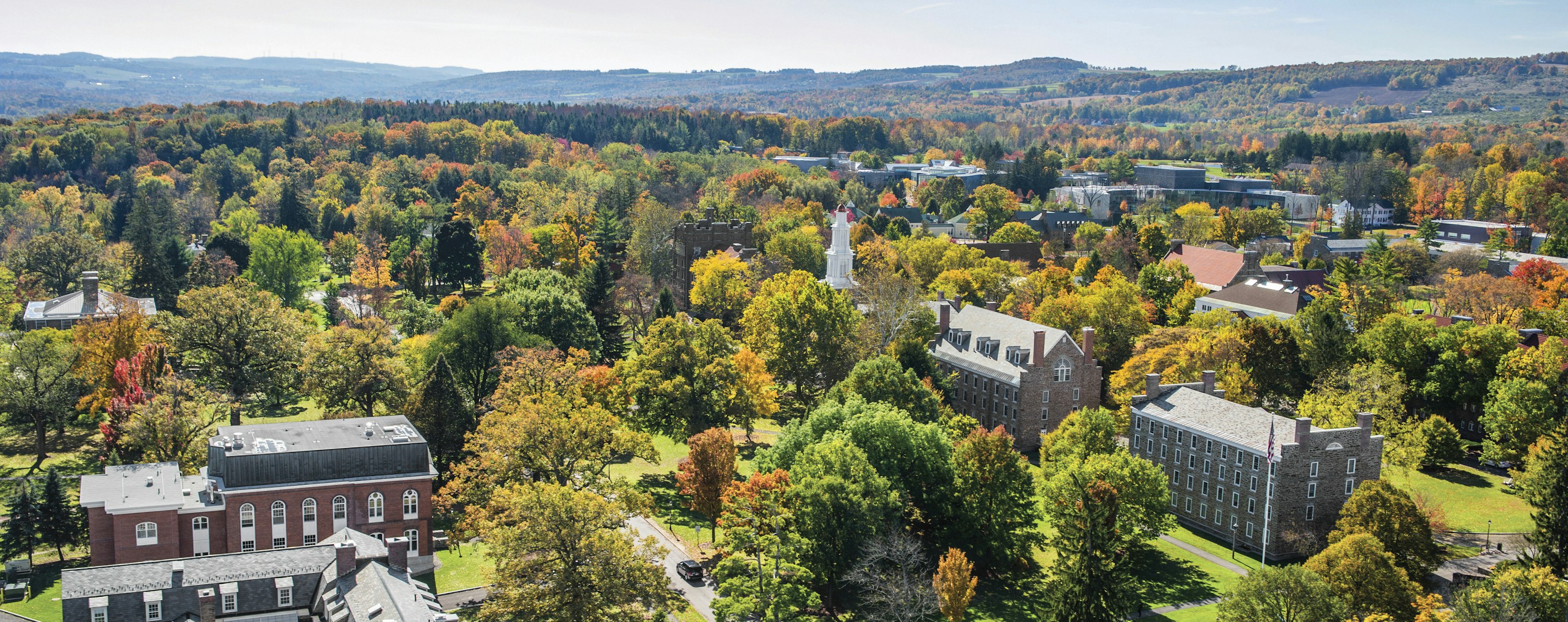 Hamilton College Requirements + Data CollegeVine