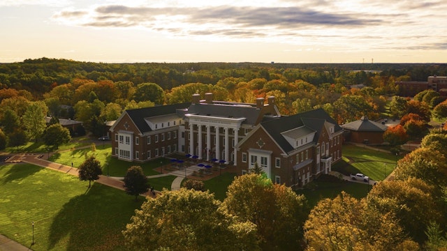 Stonehill College - Requirements + Data | CollegeVine