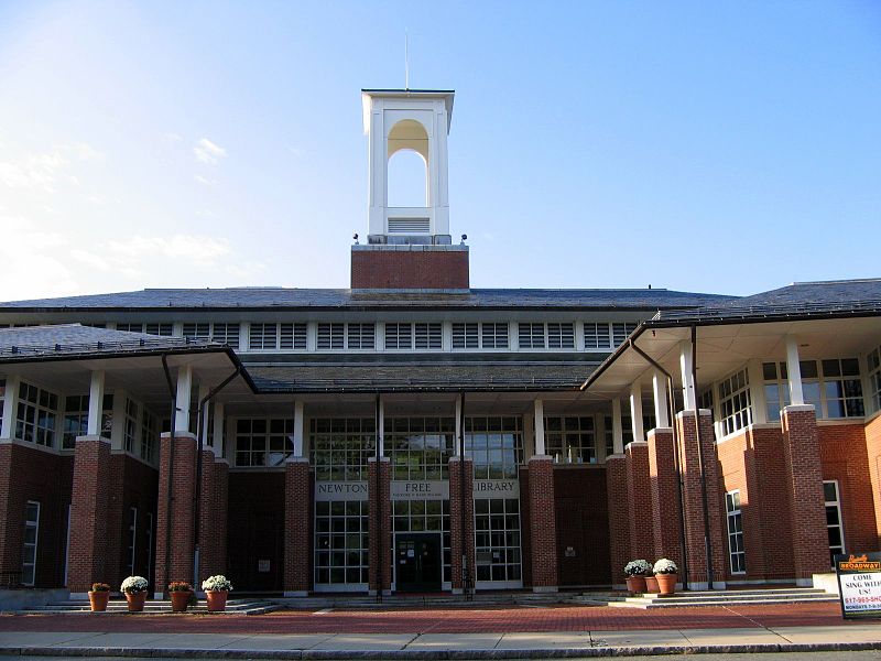 Lasell University campus image