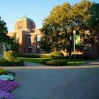 Le Moyne College campus image