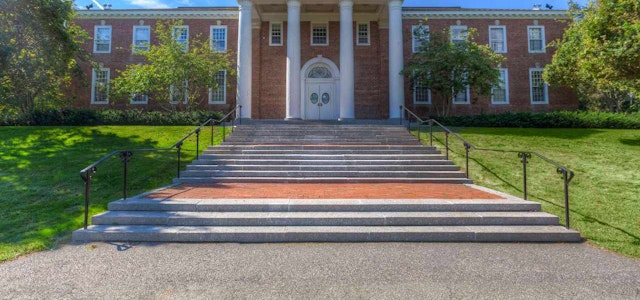 How to Write a College Essay | Babson College babson college essay