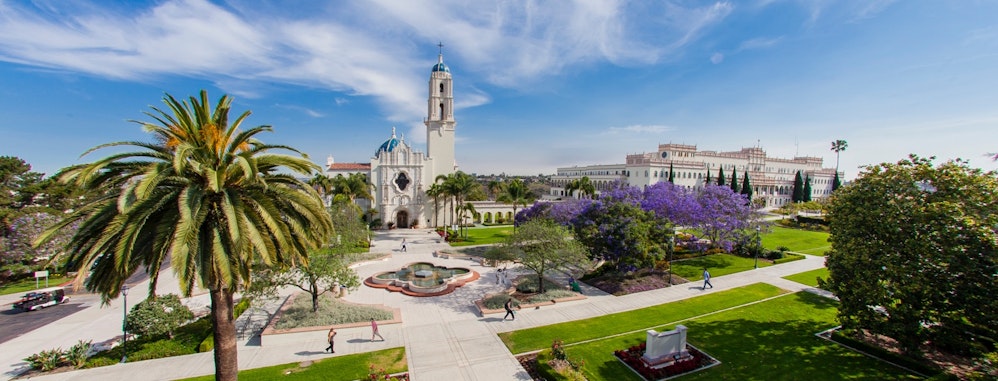 does university of san diego require essay