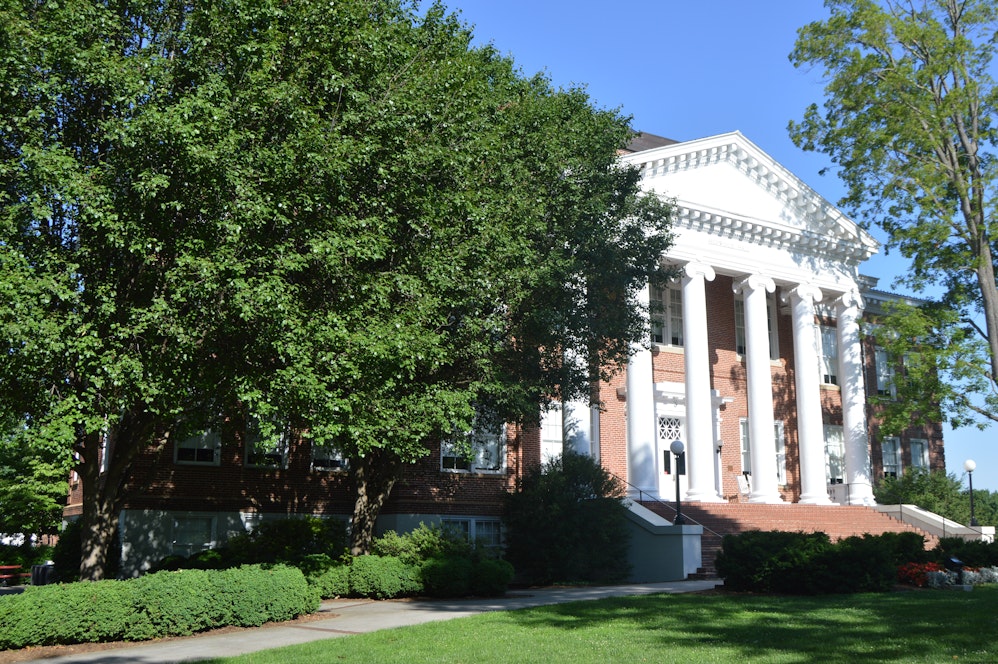 Virginia University of Lynchburg - Requirements + Data | CollegeVine