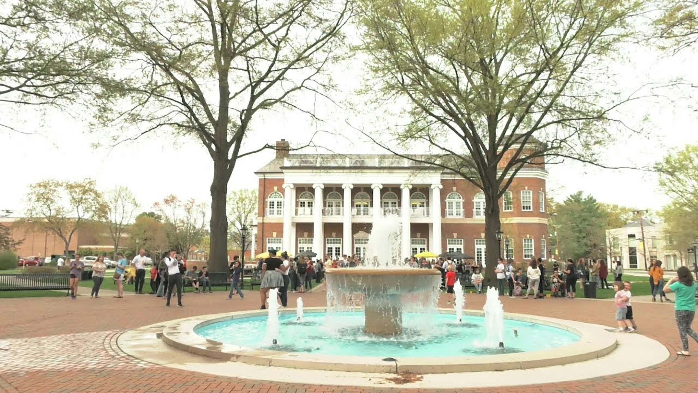 RandolphMacon College Requirements + Data CollegeVine