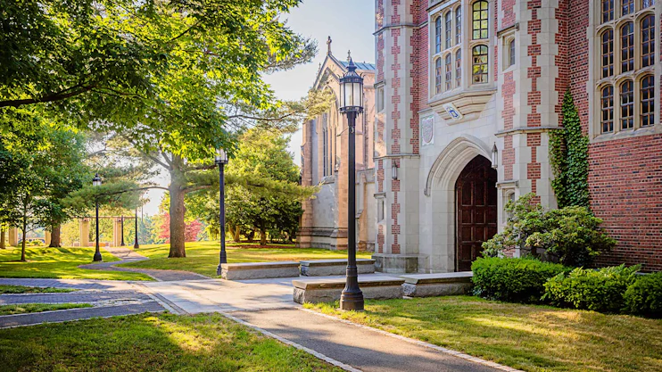 TRINITY COLLEGE ENTRY REQUIREMENTS visual data 2