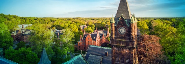 Mount Holyoke College - Requirements + Data | CollegeVine